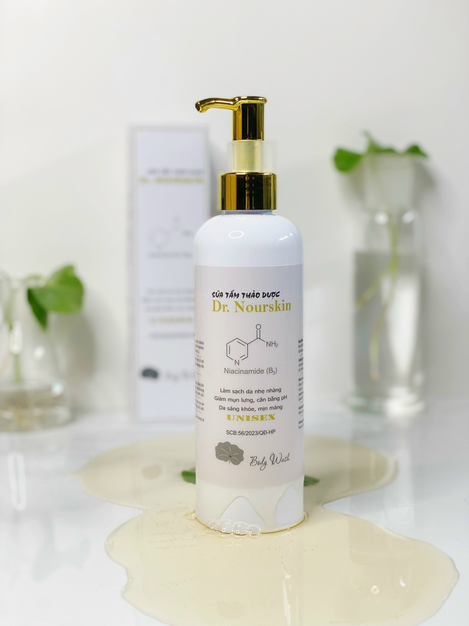 Sữa Tắm Thảo Dược Rau má Niacinimide 3.5%